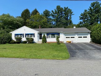 72 Sunset Dr, Raynham, MA 02767