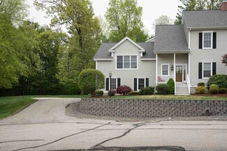 30 Steeple View Dr, Atkinson, NH 03811