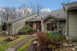 1902 Hightop Dr, Hidden Valley, PA 15502