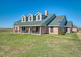 839 Walker Creek Rd, Ennis, TX 75119