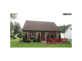 333 Prospect St, Newton Falls, OH 44444