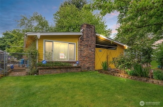 1216 E 70th St, Tacoma, WA 98404