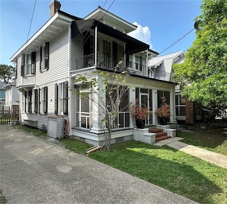 1228 Pine St, New Orleans, LA 70118