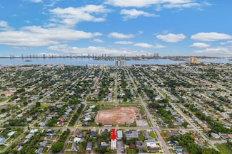 233 7th Ct Unit 7, West Palm Beach, FL 33403