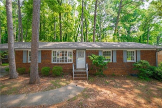 1671 Drayton Woods Dr, Tucker, GA 30084