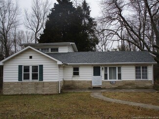 1130 Wells Dr, Madison, IN 47250
