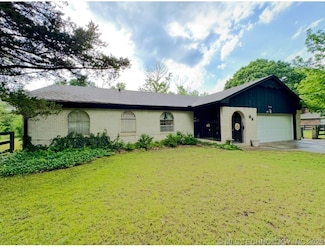 7122 S Shelby Ln, Broken Arrow, OK 74014