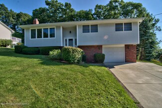 438 Lillibridge St, Peckville, PA 18452