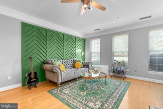 584 Orchard Ridge Dr Unit 100, Gaithersburg, MD 20878