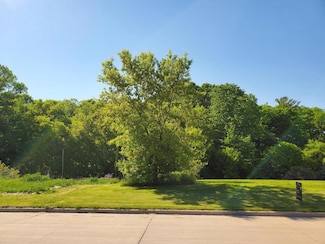 Lt0 Spring Hill Dr, Manitowoc, WI 54220