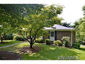 1 Brookcliff Dr, Asheville, NC 28804