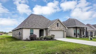 2112 Orleans Dr, Lake Charles, LA 70611