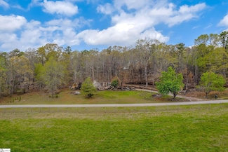 371 Hayes Rd, Taylors, SC 29687