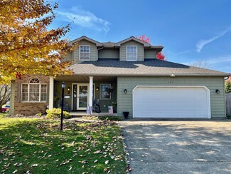 167 Rolling Meadows Dr, Chillicothe, OH 45601