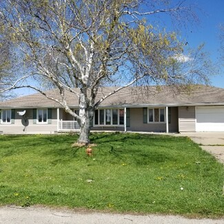 2703 E 2860 North Rd, Ancona, IL 61311