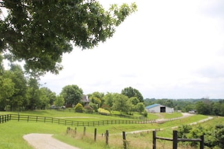 1681 Leathers Rd, Lawrenceburg, KY 40342