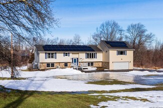 11 Polyana Place, Kerhonkson, NY 12446
