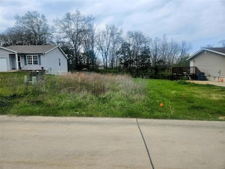 207 Juni Way, Truesdale, MO 63383