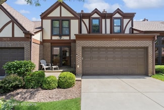 2843 Brighton Ct, Westchester, IL 60154