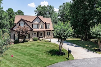 394 Stone Cliff Ln, Clover, SC 29710