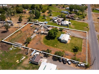 260 Nevada St, Irrigon, OR 97844