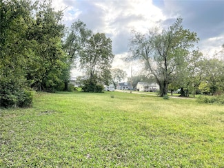 301 Emerson St, Park Hills, MO 63601