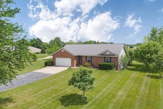 32907 Irish Ln, Brighton, IL 62012