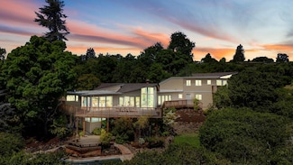 415 Golden Oak Dr, Portola Valley, CA 94028