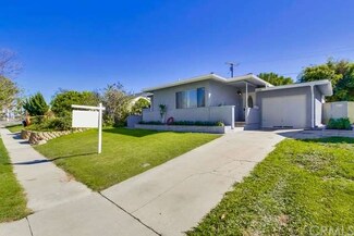 6208 E Wardlow Rd, Long Beach, CA 90808