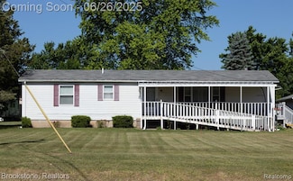 5022 Belsay Rd, Grand Blanc, MI 48439