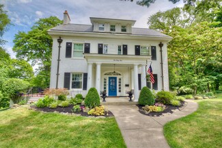 134 Park Rd, Fort Mitchell, KY 41011
