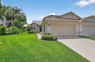 10916 Stafford Cir S, Boynton Beach, FL 33436