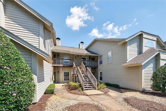 503 E Lake Cir, Chesapeake, VA 23322