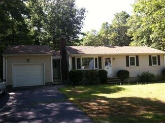 315 Seekell St, East Taunton, MA 02718