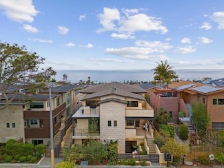 2172 Glasgow Ave, Encinitas, CA 92007