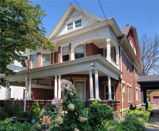 115 12th St, Parkersburg, WV 26101