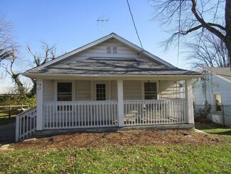 1413 East St, Middletown, OH 45044