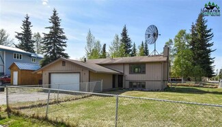 4811 Stanford Dr, Fairbanks, AK 99709