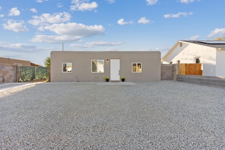 209 52nd St SW, Albuquerque, NM 87105
