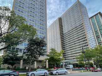 3550 N Lake Shore Dr Unit 807, Chicago, IL 60657
