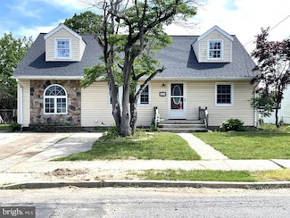 325 Jencohallo Ave, Trenton, NJ 08619