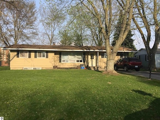 1909 Stockman Rd, Mount Pleasant, MI 48858