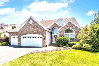 1911 Burton Dr, Bartlett, IL 60103