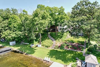 577 Park Ln, Long Lake, MN 55356
