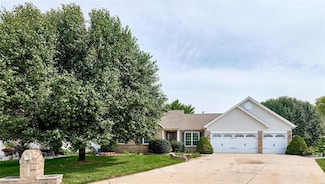 450 Parkshire Place Dr, O Fallon, MO 63368