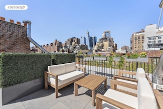 322 W 22nd St Unit 2, New York, NY 10011