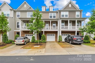 2321 Creekmere Ln, Charlotte, NC 28262