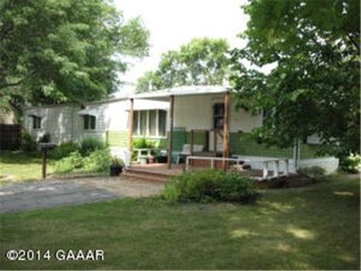 1506 1506 Broadway, Wheaton, MN 56296