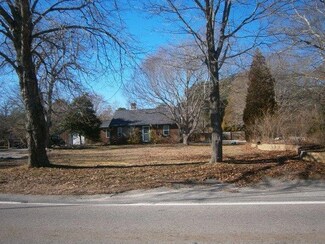 488 Sandwich Rd, East Falmouth, MA 02536