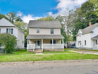 821 Trimble Ave, Kalamazoo, MI 49048